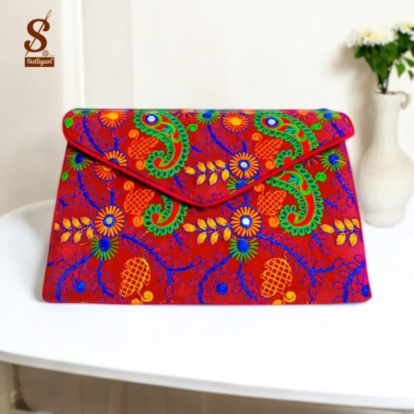 SUTLIYAN Women's Rajasthani Handmade Flower Embroidery Regular Pink Clutch Bag