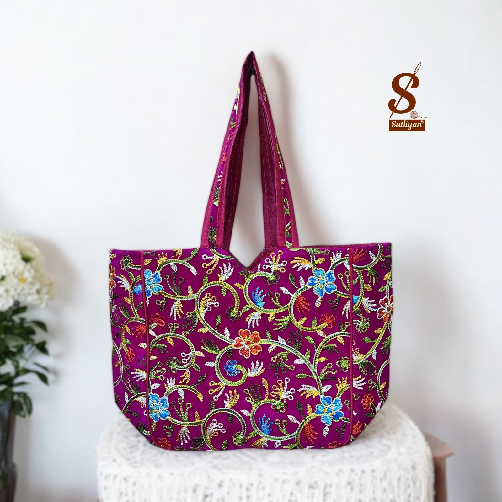 SUTLIYAN Women's Kashmiri Handmade Flower Embroidery Regular Pink Tote Bag